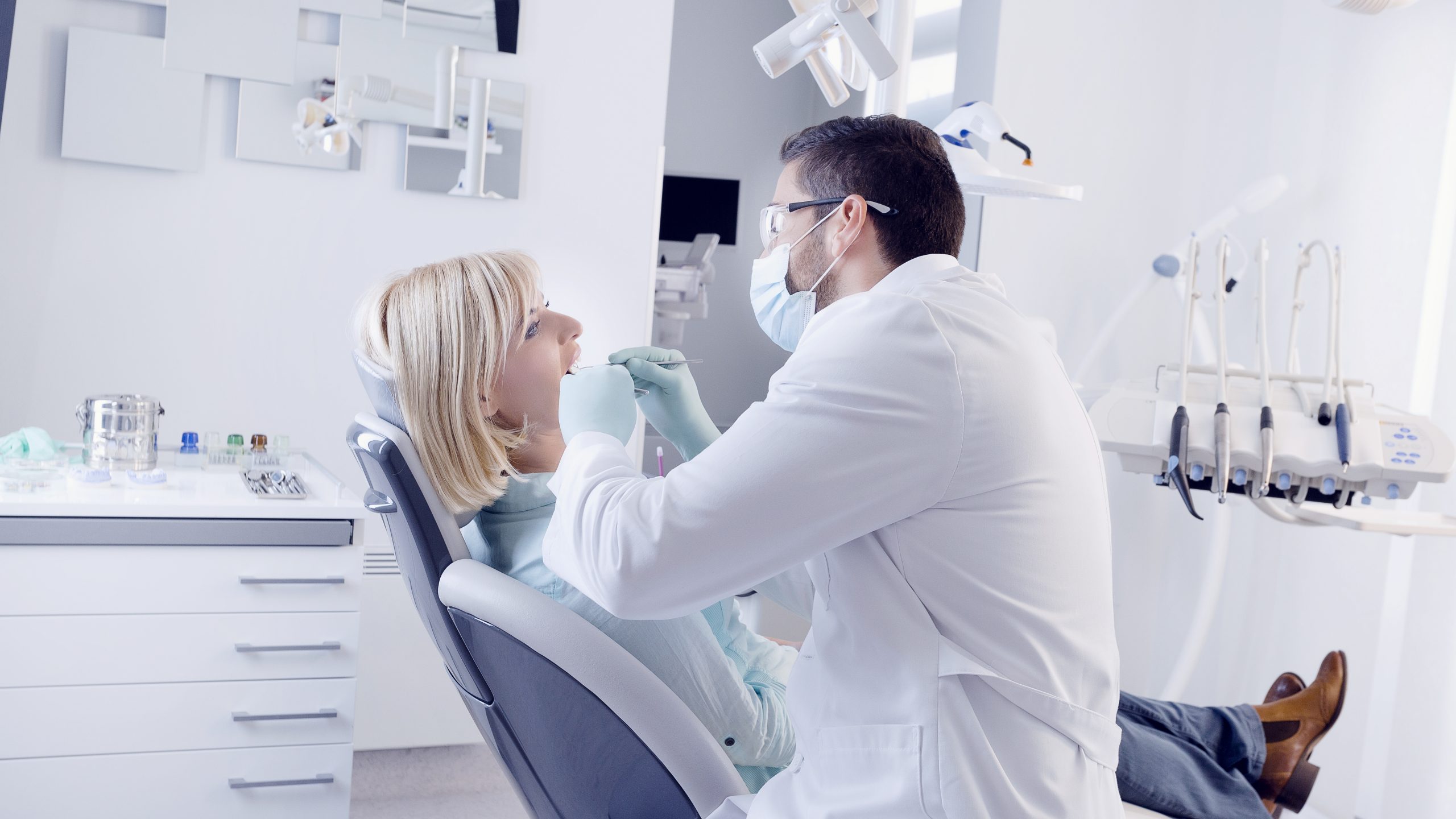 Dentist in Burbank, IL